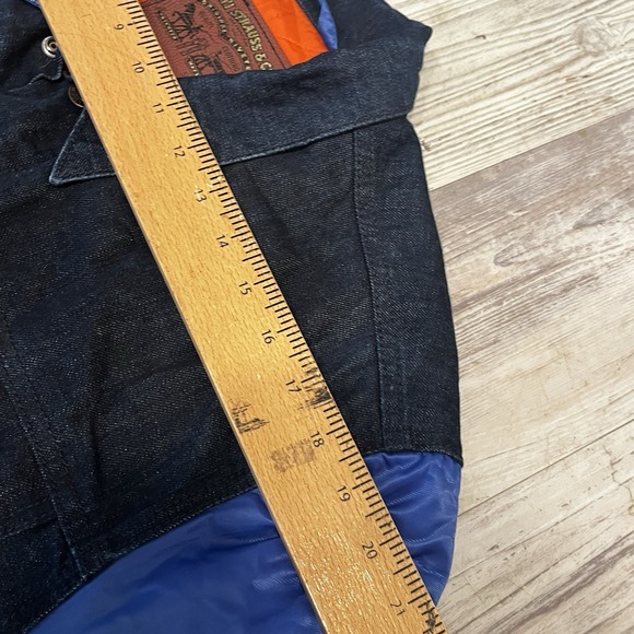 Levi's NFL Denver Broncos Jean Denim Varsity Trucker Jacket Button Blue Size XL - Picture 7 of 13